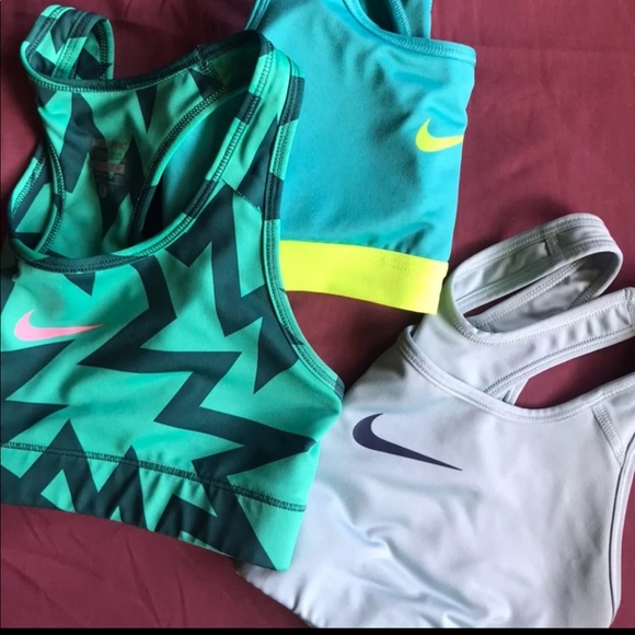 [ SOLD] Nike Sport Bra Bundle set of 3 - Picture 5 of 5